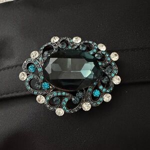 Elegant Black and Blue Vintage Brooch